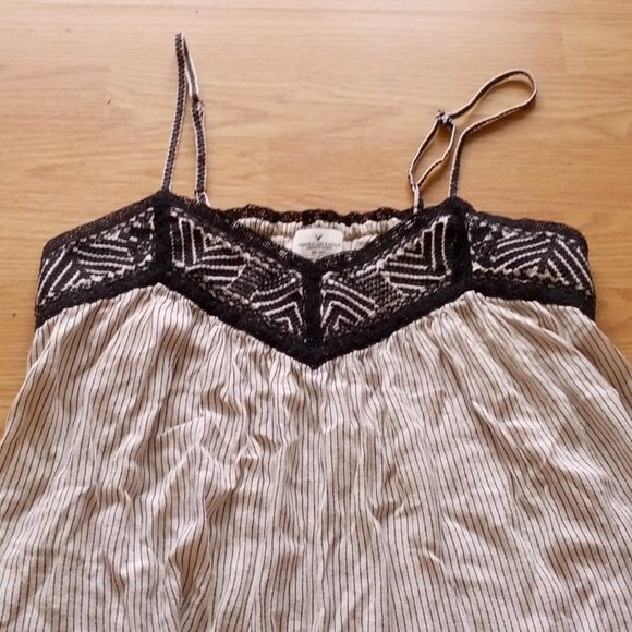 American Eagle Outfitters Embroidered Tank | Small - Picture 2 of 7